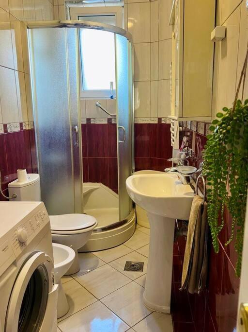 Apartment Center Oasis Retreat *